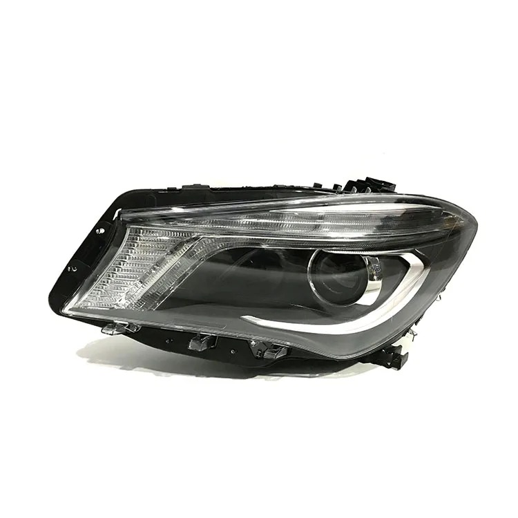 Factory Direct Sales Are Suitable for the New CLA Headlight Car Assembly LED 200 220 260 W117 Headlight Car Led From 2014